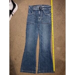 American Eagle Super High Rise Flare Jeans Blue Front Patch Pockets Size  T01-28